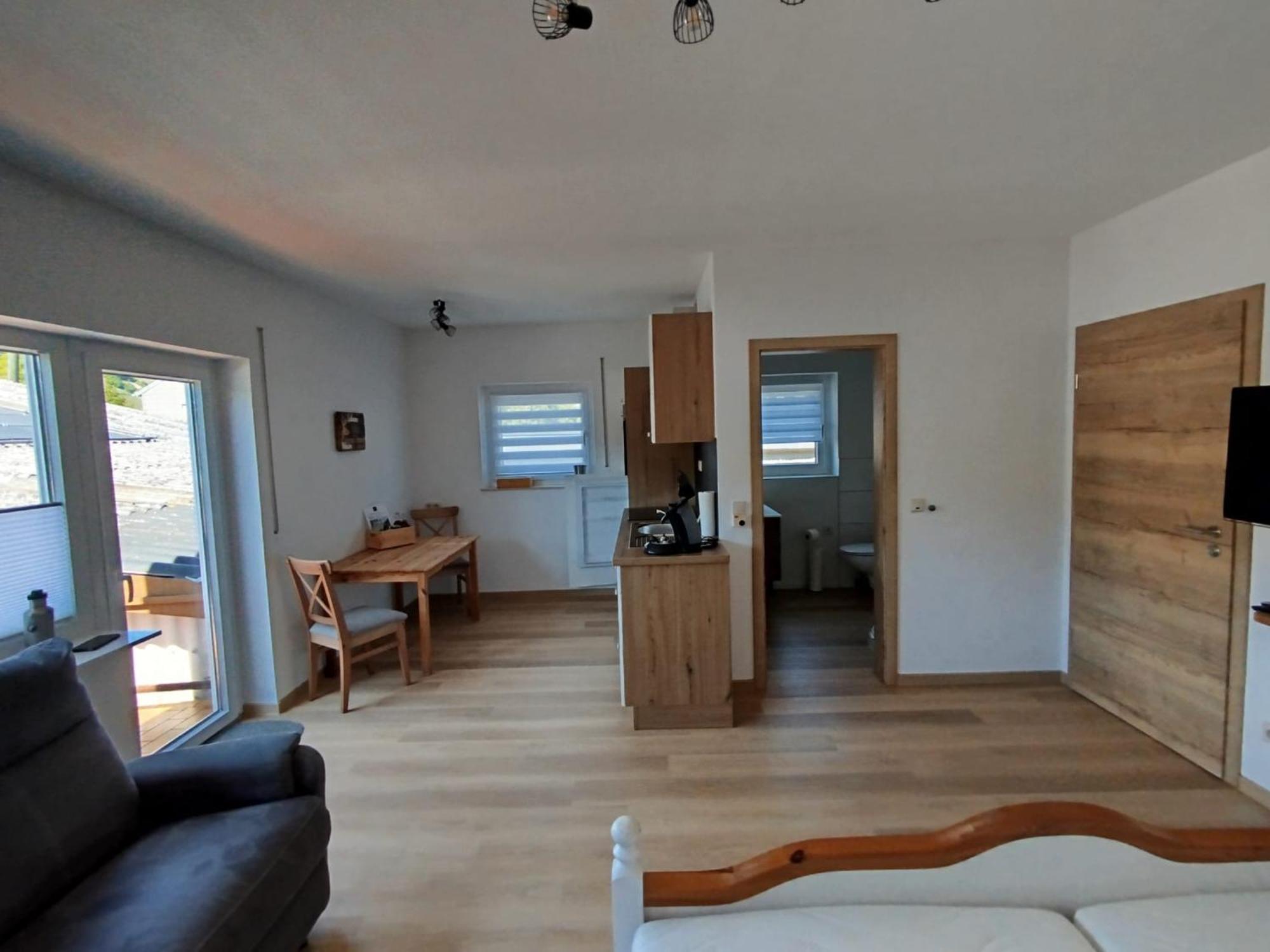 Ferienwohnung Moselferienweingut Schaefer Wintrich Exterior foto
